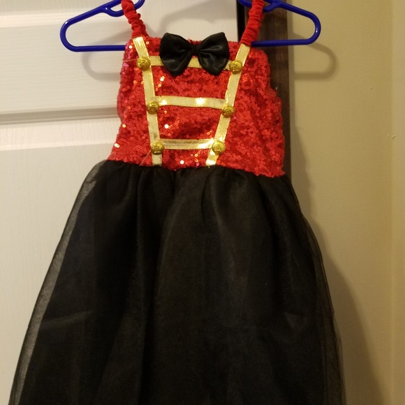 Other - Ring master OOC pageant
